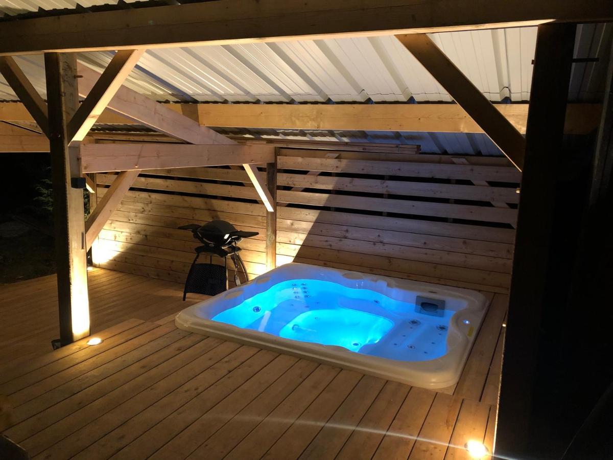 Chalet Du Fayard - Jacuzzi Avec Vue Et Detente En Pleine Nature Belfahy Exteriér fotografie